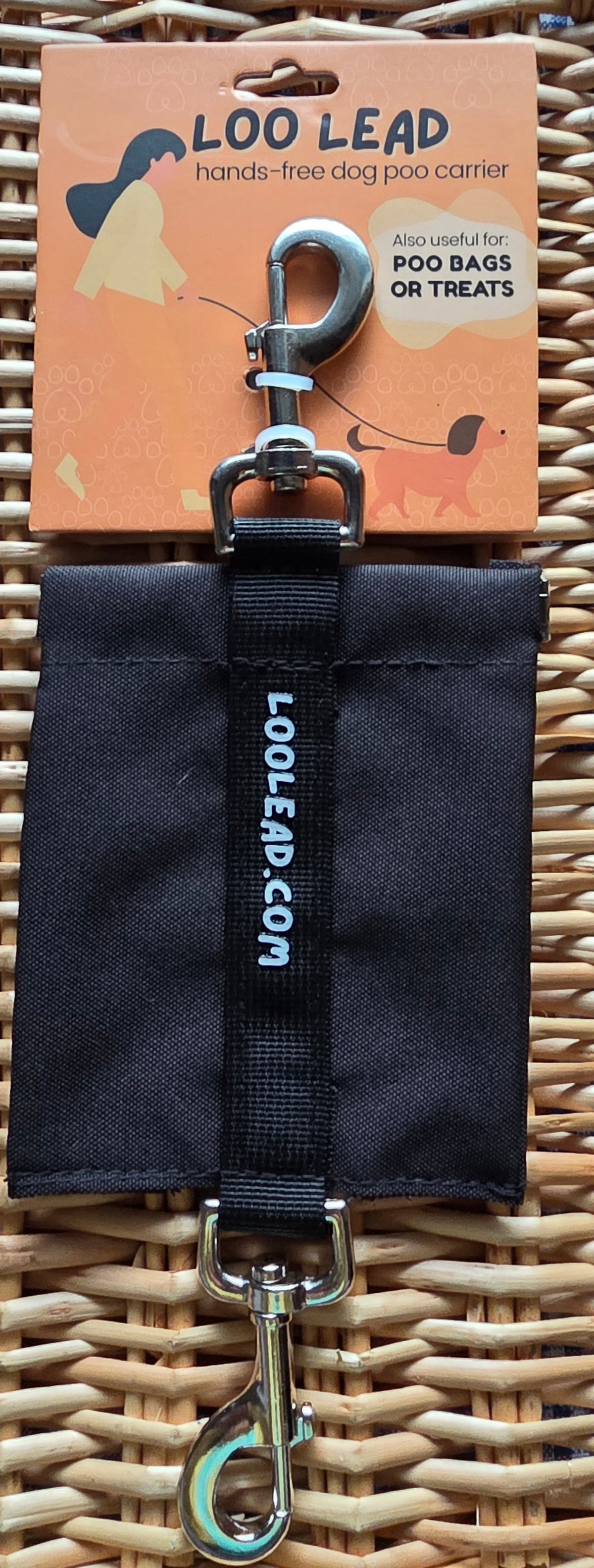 Loo Lead black